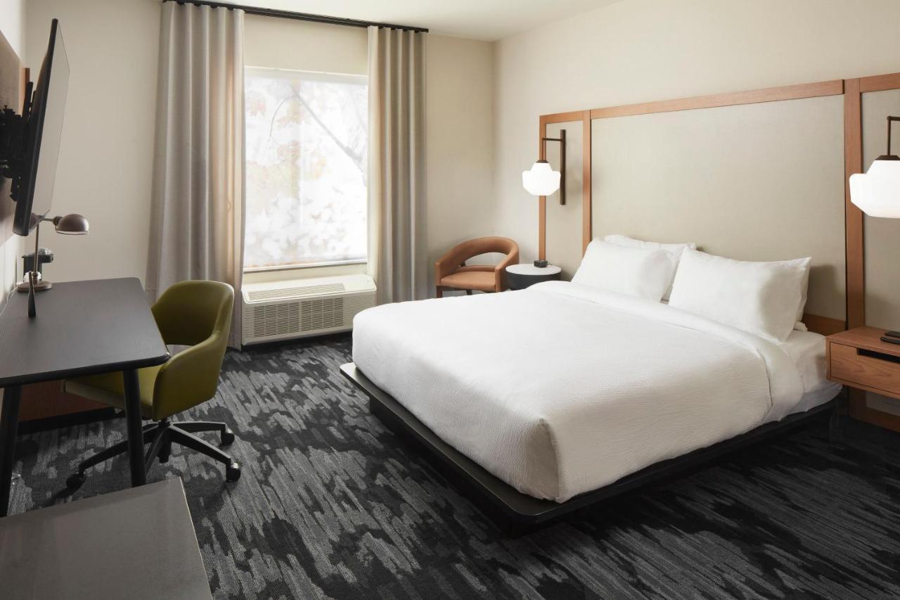 Fairfield Inn & Suites By Marriott Stony Creek المظهر الخارجي الصورة