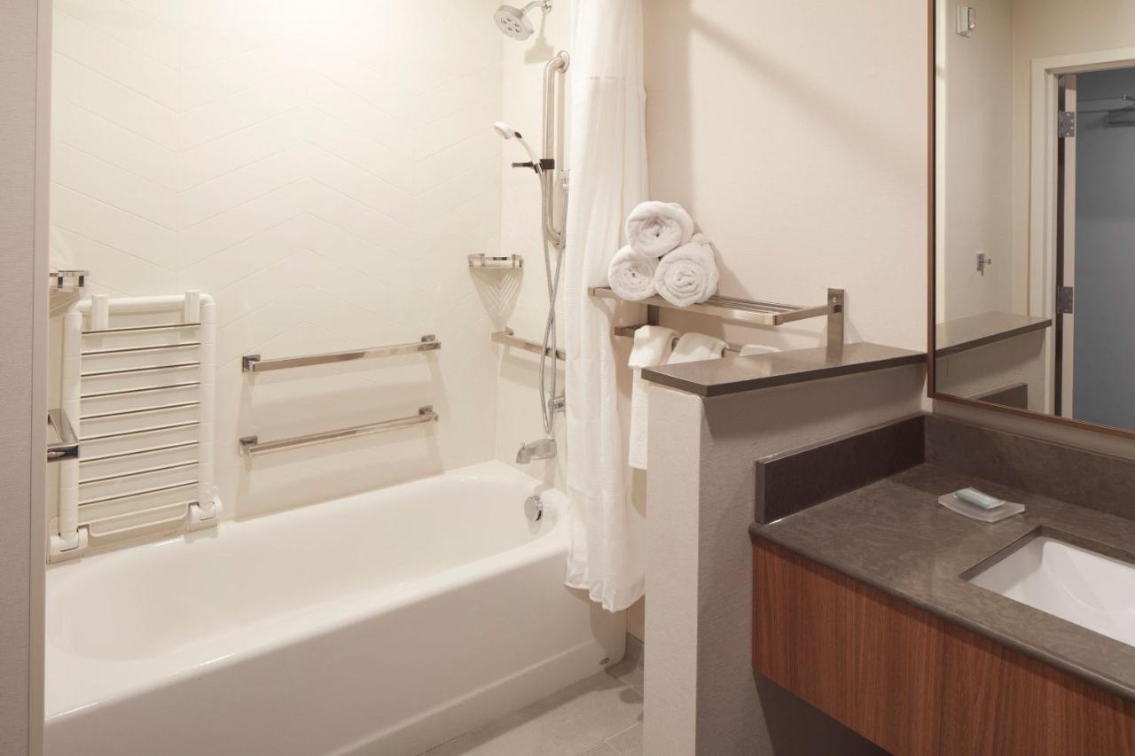 Fairfield Inn & Suites By Marriott Stony Creek المظهر الخارجي الصورة