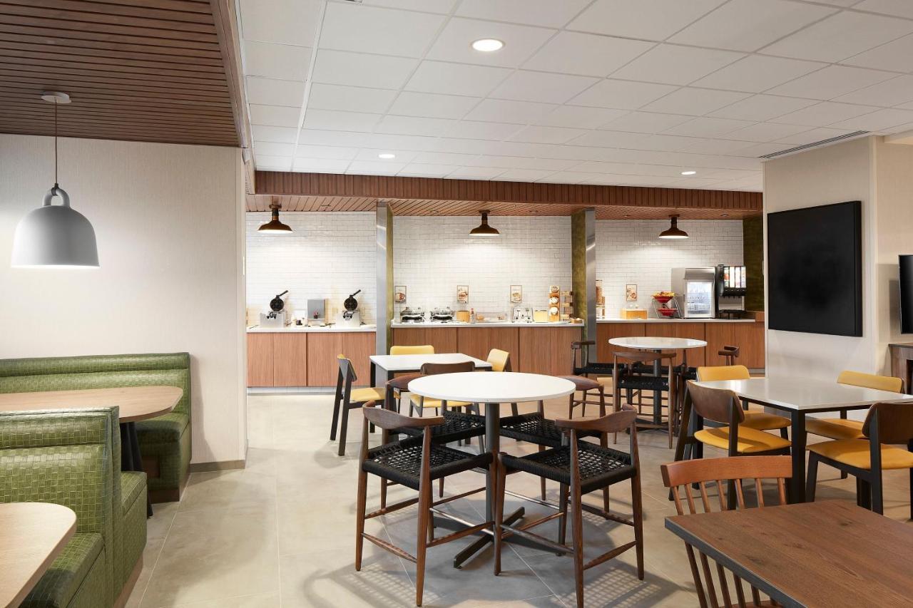 Fairfield Inn & Suites By Marriott Stony Creek المظهر الخارجي الصورة