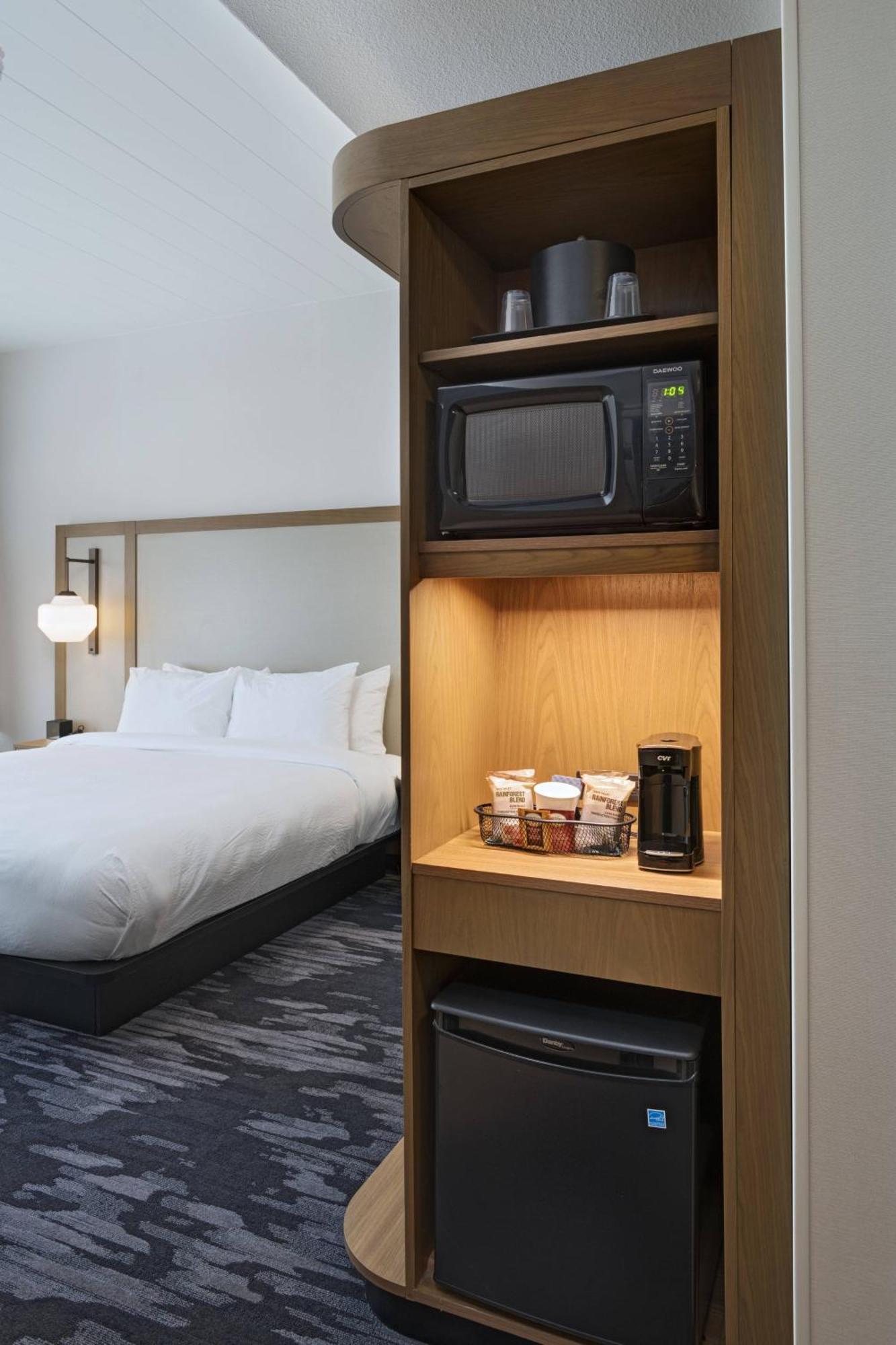 Fairfield Inn & Suites By Marriott Stony Creek المظهر الخارجي الصورة